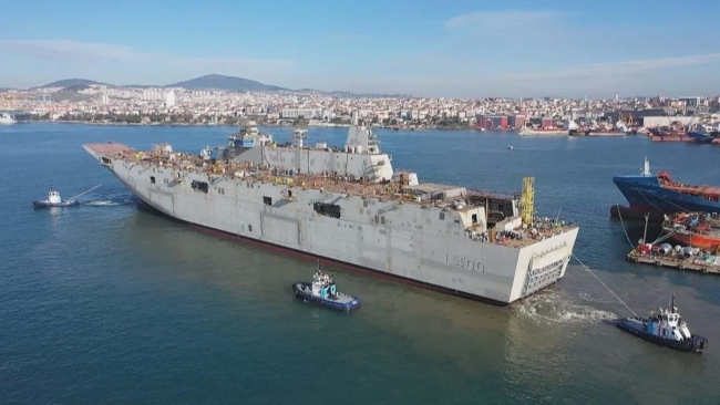 TCG Anadolu, Türkiye için denizlerde çok önemli bir güç aktarım merkezi olacak.